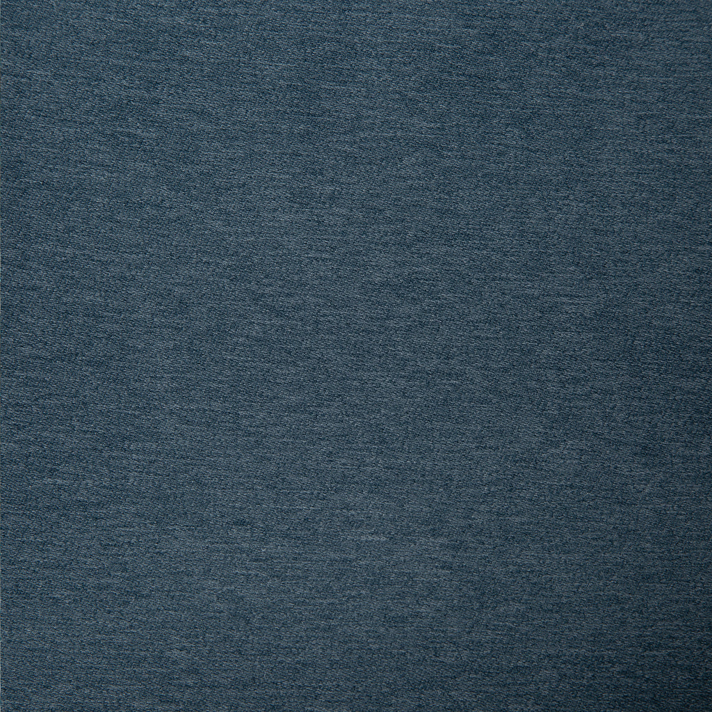 Blackout fabric with an elegant touch and texture. Andriali Contract
