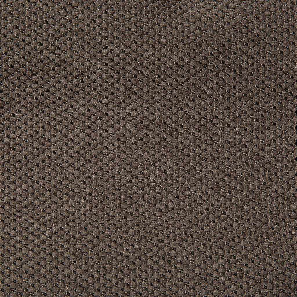 Blackout fabric with an elegant touch and texture. Andriali Contract