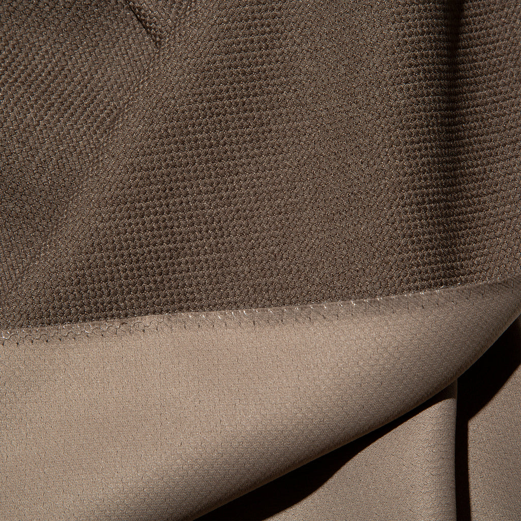 Blackout fabric with an elegant touch and texture. Andriali Contract