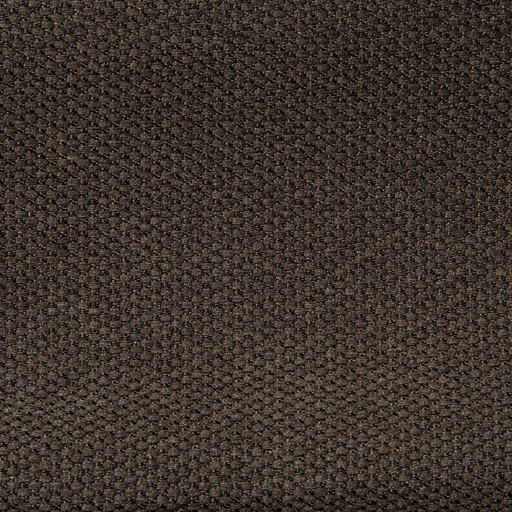 Blackout fabric with an elegant touch and texture. Andriali Contract