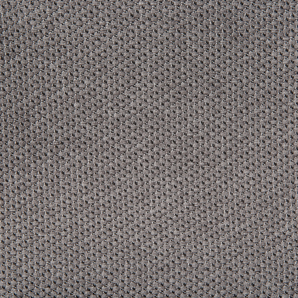 Blackout fabric with an elegant touch and texture. Andriali Contract