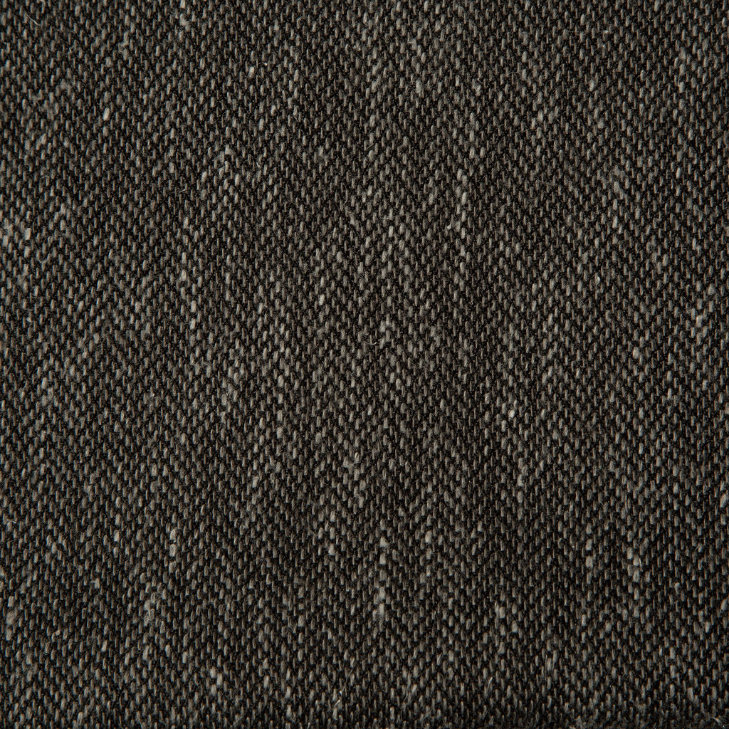 Drapery fabric with an elegant touch, and woven texture. Andriali Contract